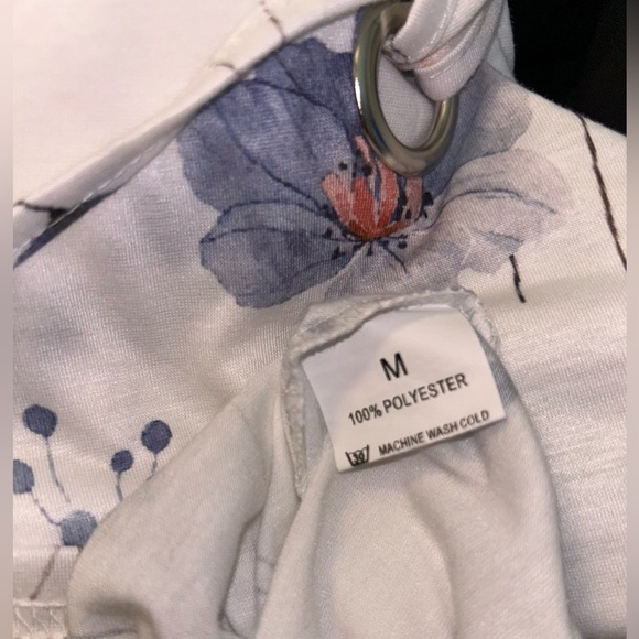 Meaneor white, sleeveless top with floral print. Sz M - Picture 7 of 8